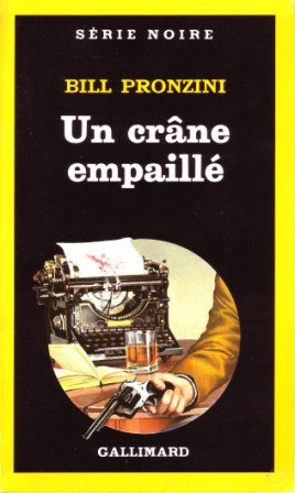 Couverture Un Crne empaill Gallimard